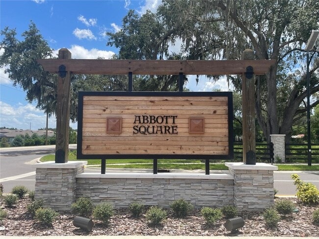 Building Photo - 36544 Smithfield Ln