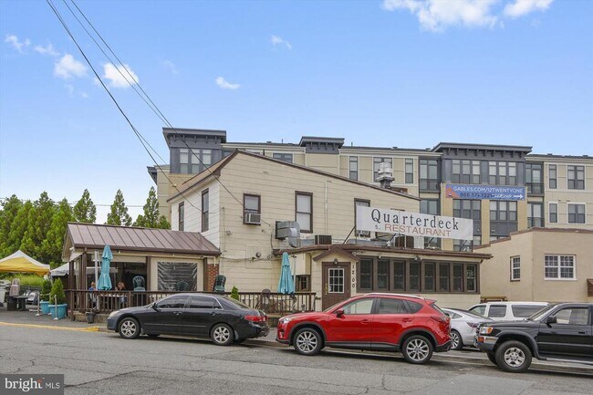Building Photo - 1510 12th St N