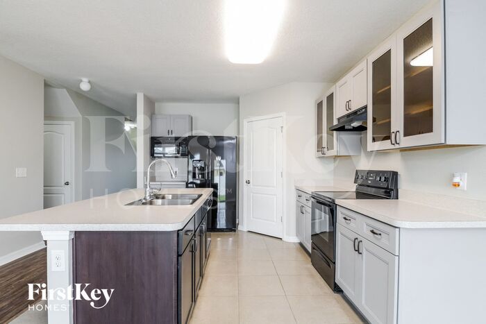 Building Photo - 4135 Lindever Ln