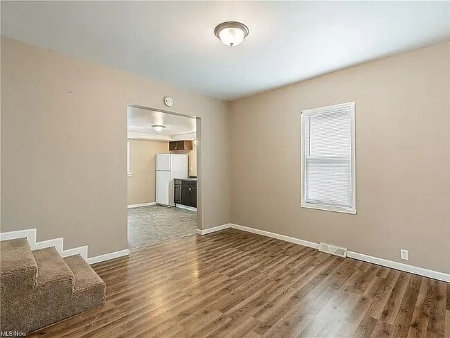 Building Photo - 630 1st St NW