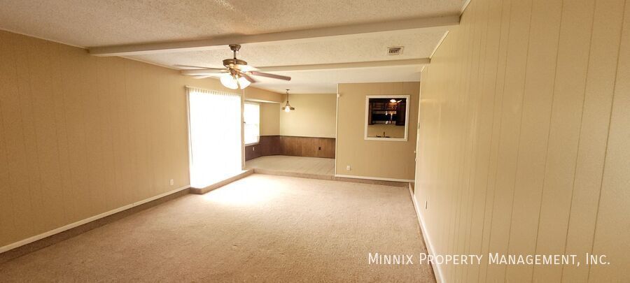 Building Photo - 4620 Itasca St