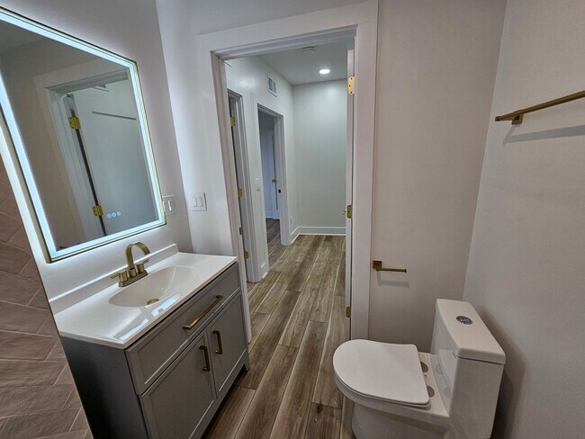 Building Photo - Amazing 3 bedroom 2.5 bath House for Rent ...