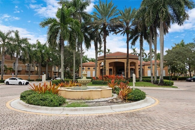 Building Photo - 12905 SW 31st Ct