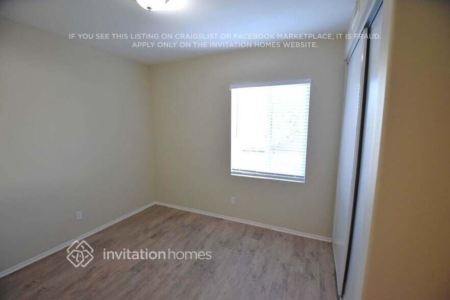 Building Photo - 1956 Montanra Ln