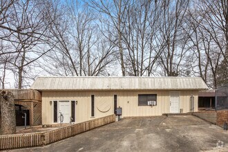 Building Photo - 3802 McEwen Dr NW