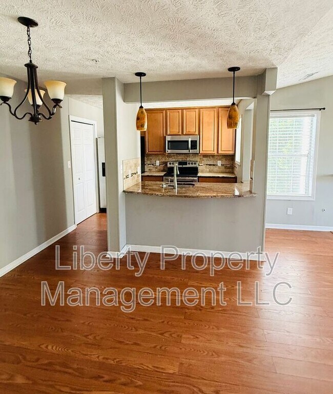 Building Photo - 274 Waterdown Dr