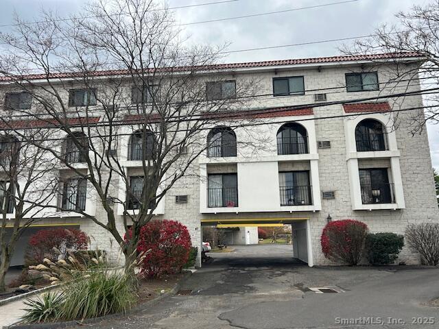 Building Photo - 43 Seaview Ave