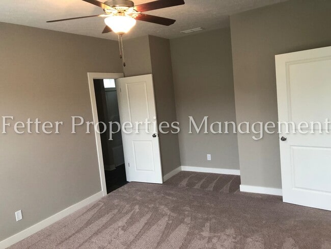 Building Photo - Northside 3 Bedroom 2 Bath Ready for you T...