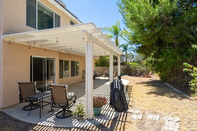 Building Photo - 3770 Dunbarton Way