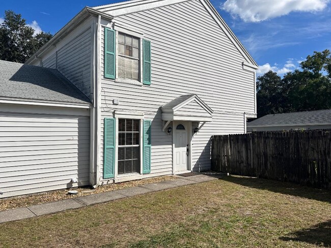 Primary Photo - 12325 Villager Ct