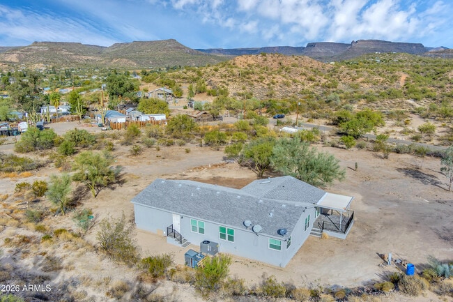 Building Photo - 34380 Cholla Dr