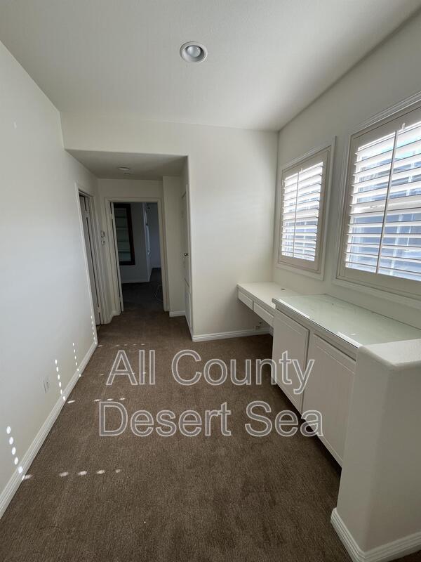 Building Photo - 16826 Clovergreen Ln