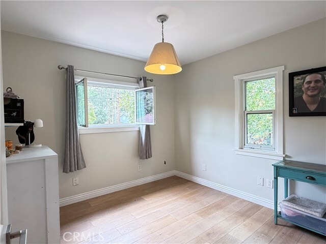 Building Photo - 1369 Hepner Ave