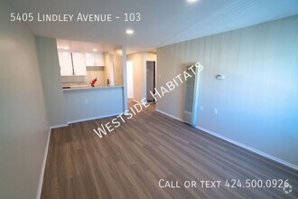 Building Photo - 5405 Lindley Ave