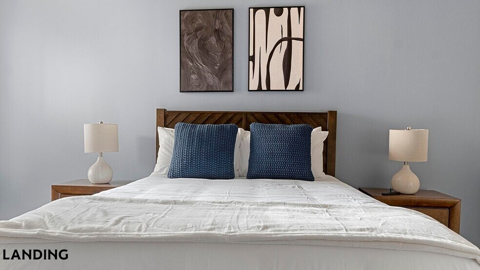 Building Photo - 2420 Peachtree Rd NW