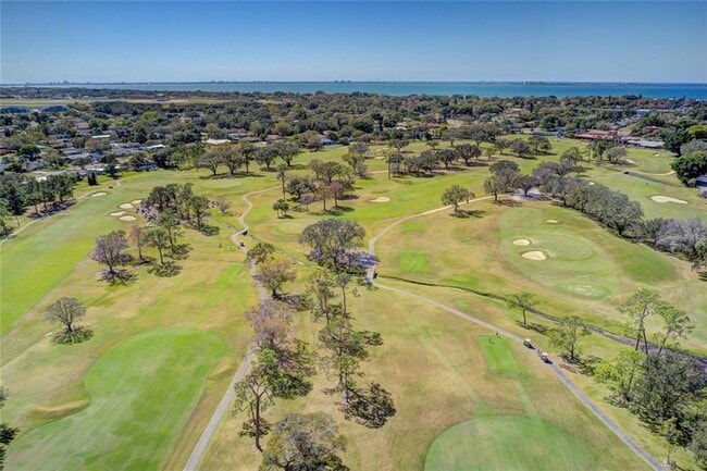 Building Photo - 711 Whitfield Ave