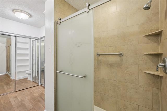 Building Photo - 1301 Memory Ln