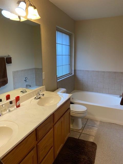 Building Photo - 4217 Manhattan Dr