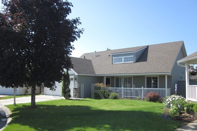 Primary Photo - 1506 E Vanetta Ave
