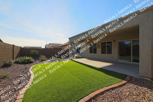 Building Photo - 5653 W Valor Way