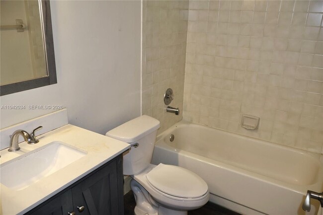 Building Photo - 1521 NW 105th Ave