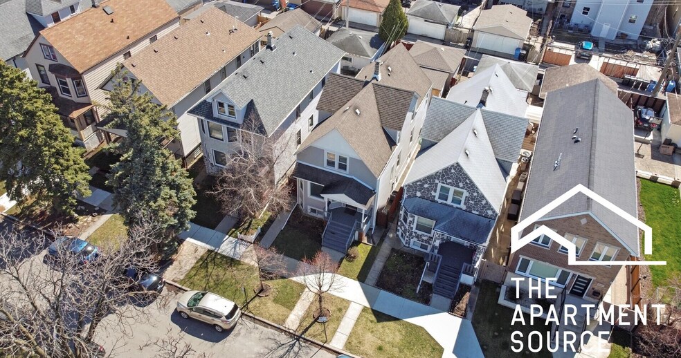 Building Photo - 4135 W Henderson St