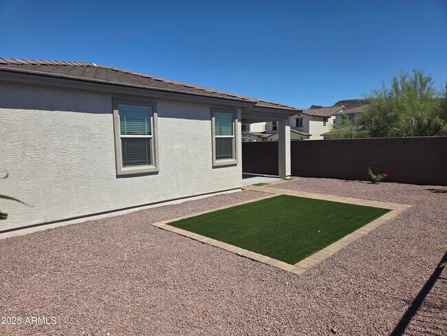 Building Photo - 12215 W Lonesome Trl