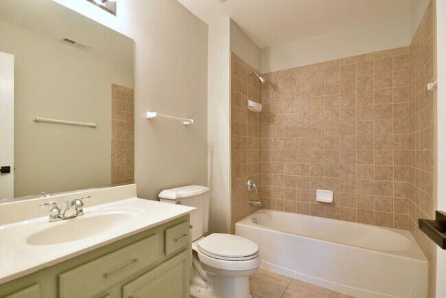 Building Photo - 982 Indigo Ct