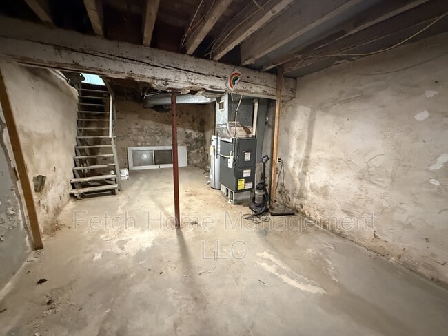 Building Photo - 138 Coral St