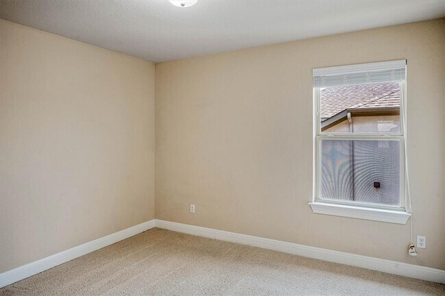 Building Photo - 5809 Viejo Dr