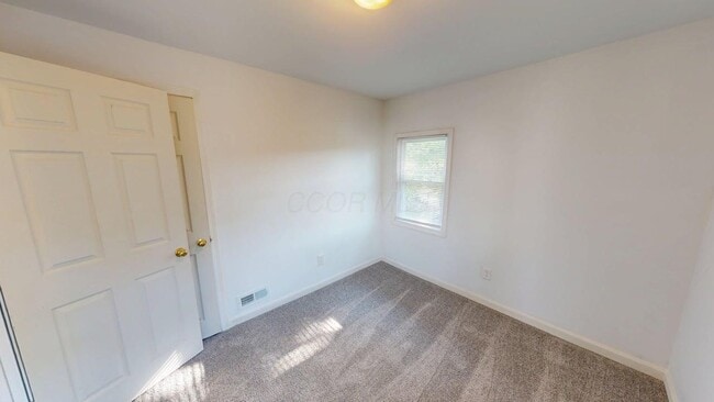 Building Photo - 239 S Harris Ave