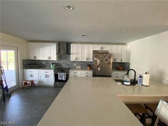 Building Photo - 5156 Sunnybrook Ct
