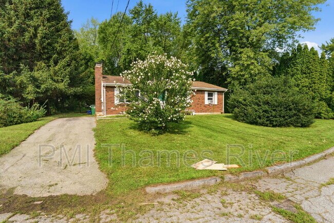 Building Photo - 33 Lodus Ct