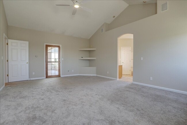 Building Photo - Amazing Custom Ranch with Privacy and Spra...