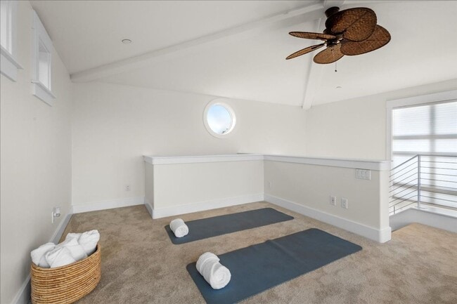 Building Photo - 411 Orange Ave