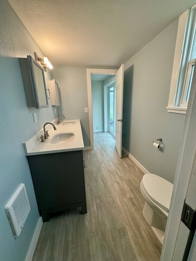 Newly remodeled bathroom - 711 W G St