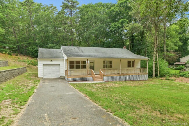 Building Photo - 22 Red Maple Rd