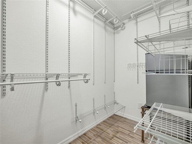 Building Photo - 15509 Alsace Cir