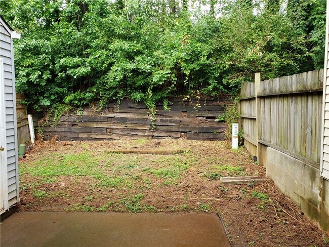 Building Photo - 3583 Kennesaw Station Dr