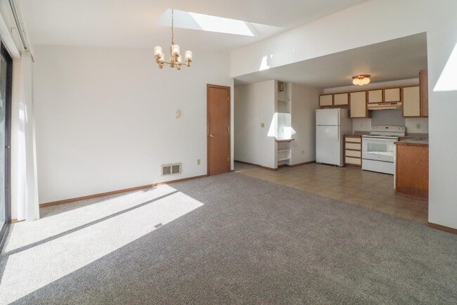 Building Photo - 9240 Mullen Rd SE