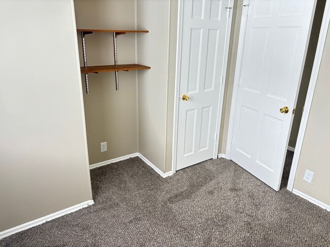 Building Photo - 3BR Ranch