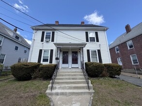 Building Photo - 15 Clinton St
