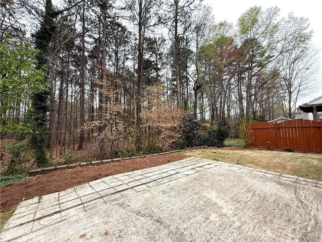 Building Photo - 3240 Bentbill Crossing