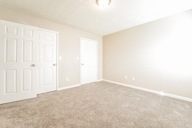 Building Photo - 2627 Country Trace SE