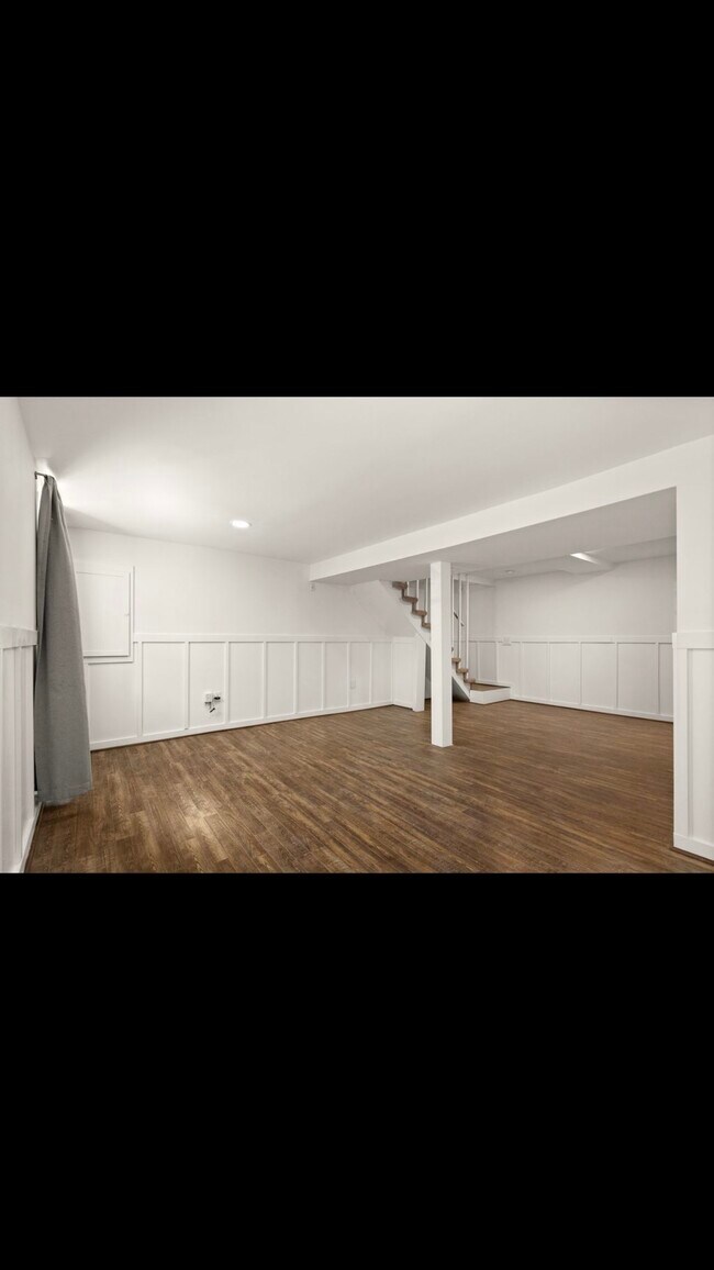 Building Photo - 5017 McLendon Dr