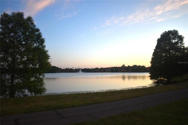Building Photo - 9078 Lake Chase Island Way