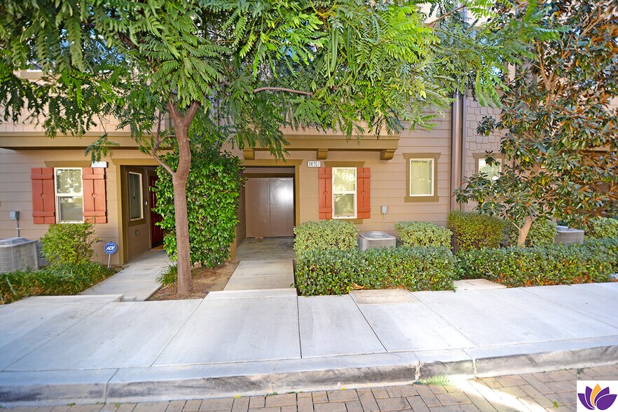 Building Photo - 14107 W Birch Ln