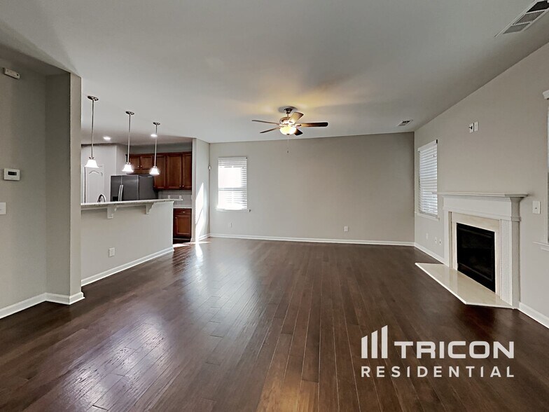 Building Photo - 119 Kasey Dr