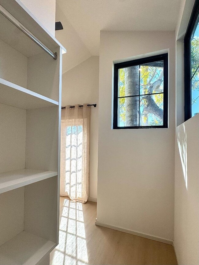 Building Photo - 3577 Louisiana St