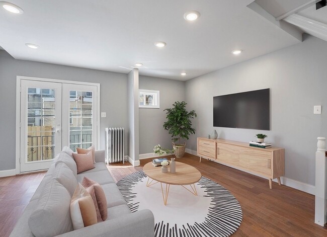 Building Photo - 1630 S 28th St